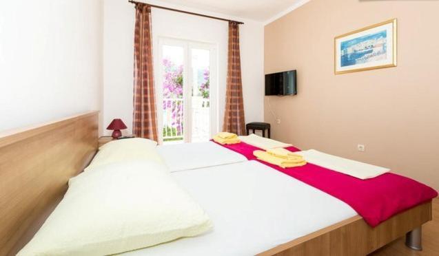 Apartments Husanovic Mokošica Pokoj fotografie